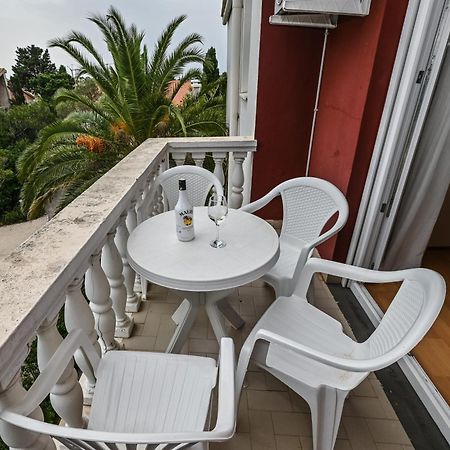 נובליה Seagull Pool Apartments & Studios מראה חיצוני תמונה