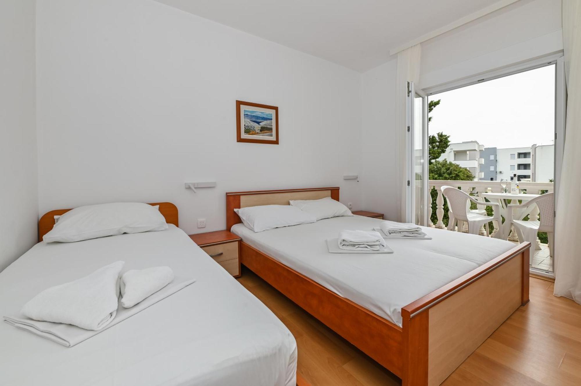 נובליה Seagull Pool Apartments & Studios מראה חיצוני תמונה