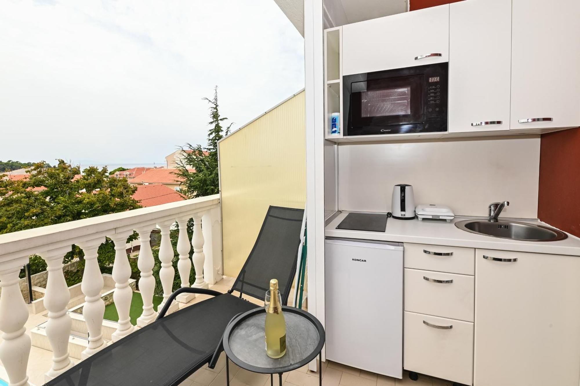 נובליה Seagull Pool Apartments & Studios מראה חיצוני תמונה
