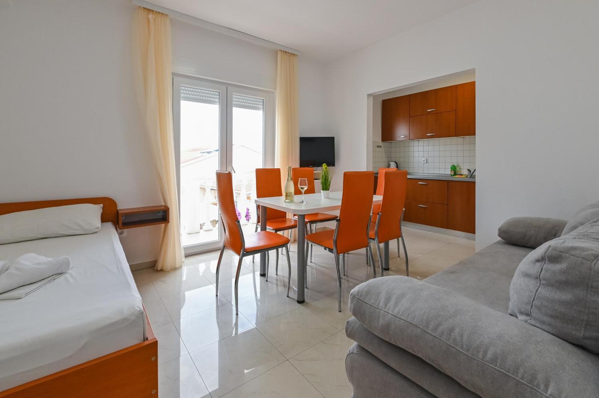 נובליה Seagull Pool Apartments & Studios מראה חיצוני תמונה