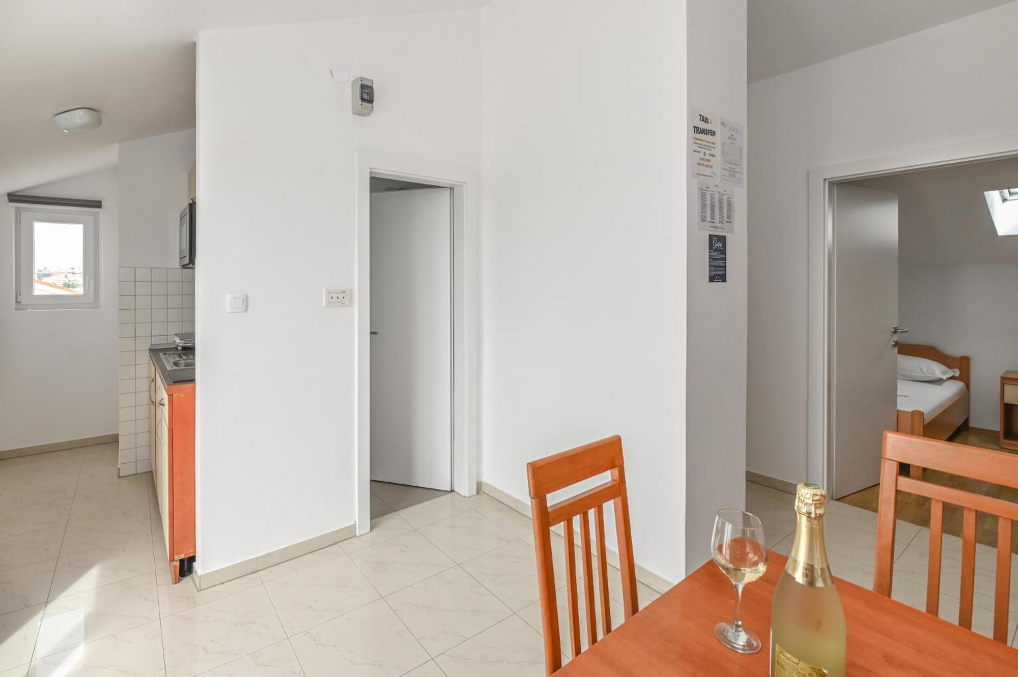 נובליה Seagull Pool Apartments & Studios חדר תמונה