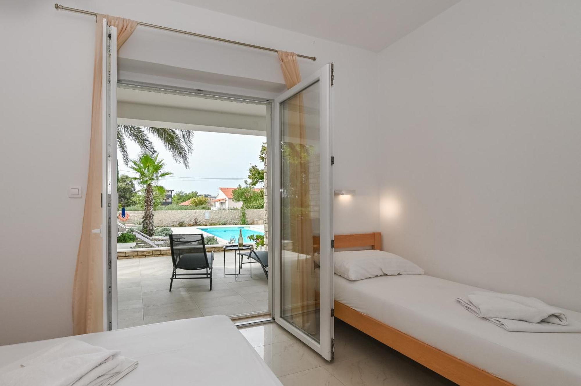 נובליה Seagull Pool Apartments & Studios חדר תמונה