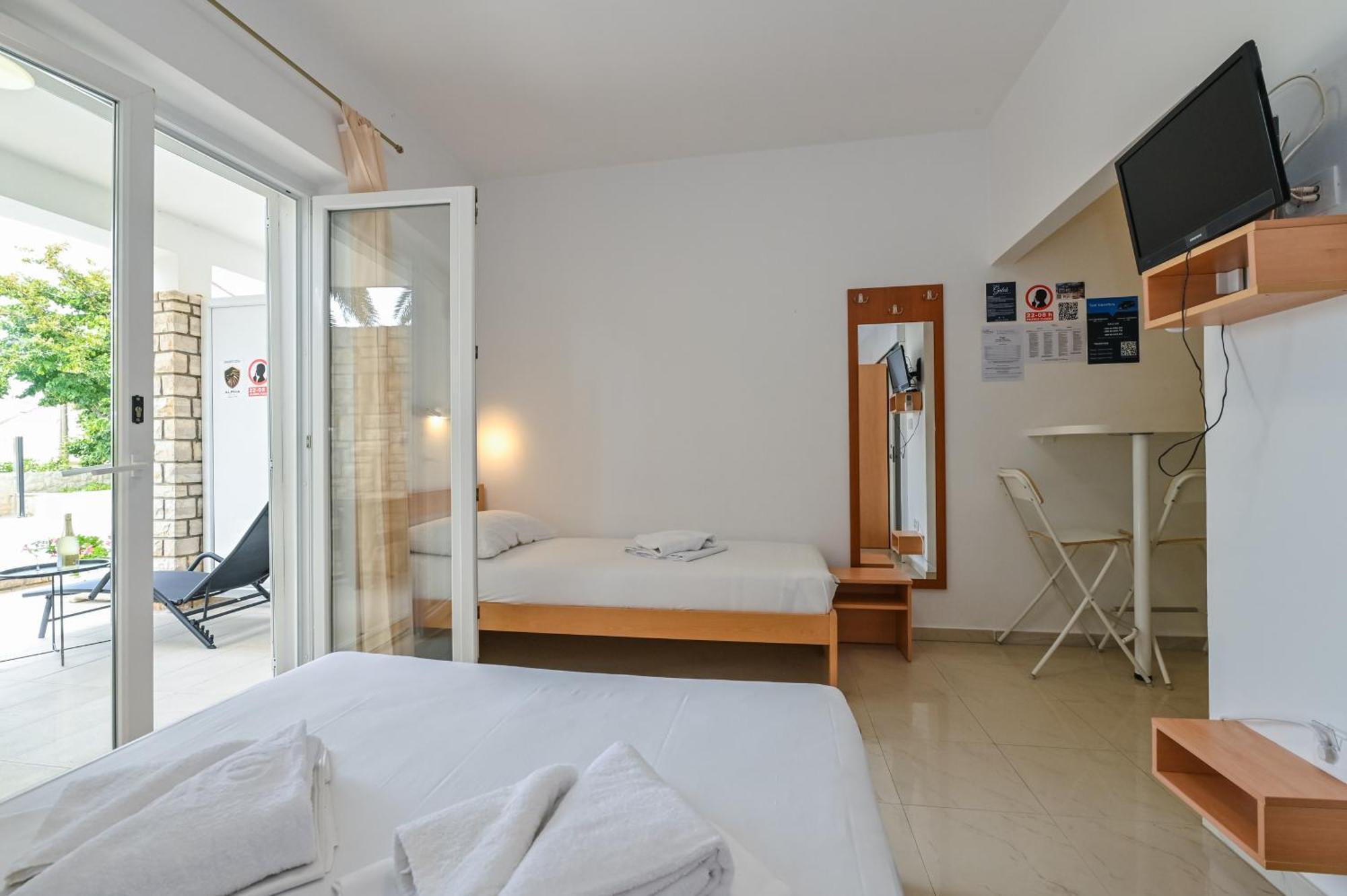 נובליה Seagull Pool Apartments & Studios חדר תמונה
